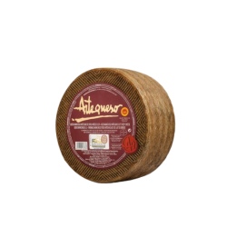 Queso Manchego artesano añejo Artequeso 250 Gr.