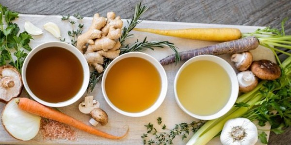 Bouillons naturels pour cuisiner, votre meilleur allié en cuisine