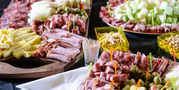 Jambon de dinde affiné, une délicieuse alternative pour les amateurs de viande plus saine
