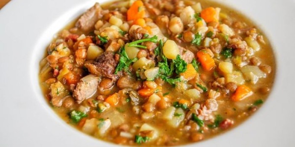 Ragoûts d´hiver aux légumineuses espagnoles : une cuisine qui perdure
