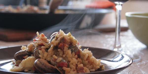 Arroz La Fallera: diferencias entre arroz bomba, arroz redondo y arroz D.O. Valencia
