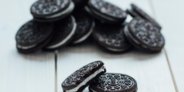 Buy Oreo cookies online at Your Spanish Shop