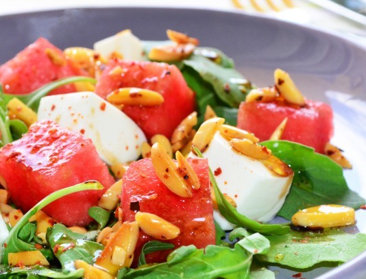 Salade de pastèque et fromage frais