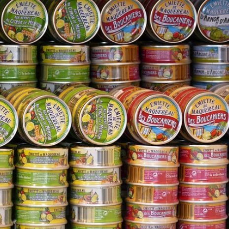 What is escabeche and what products can be pickled?