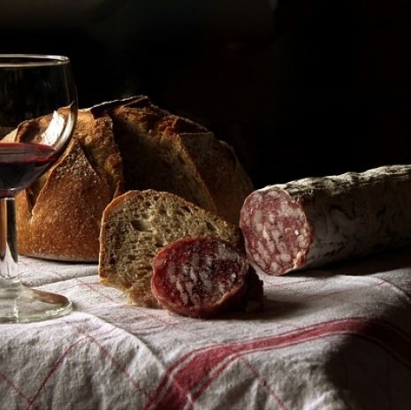 Hermanos Hoyos sliced sausages, the quality of the best Spanish products